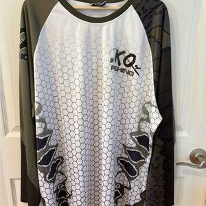 Long Sleeve Fishing Shirt - White and Green